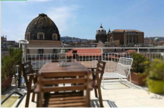 S- Naples Loft With Balcony In The Historic Center Apartamento Exterior foto